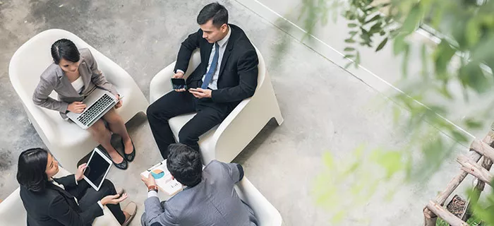 customer-experience-crm.jpg